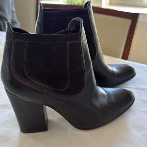 Stuart Weitzman boots